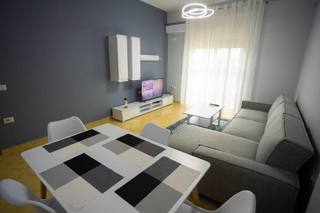 Apartment In Vlore Kejvi Zewnętrze zdjęcie